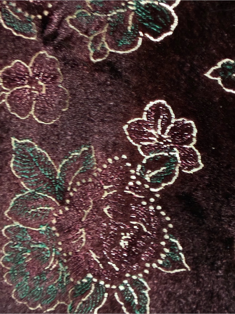 Velvet Floral Button-Front Blouse in Burgundy and Black - Picture 4 of 12
